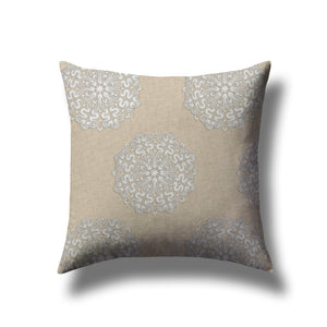 Cuscino salotto shabby pizzo